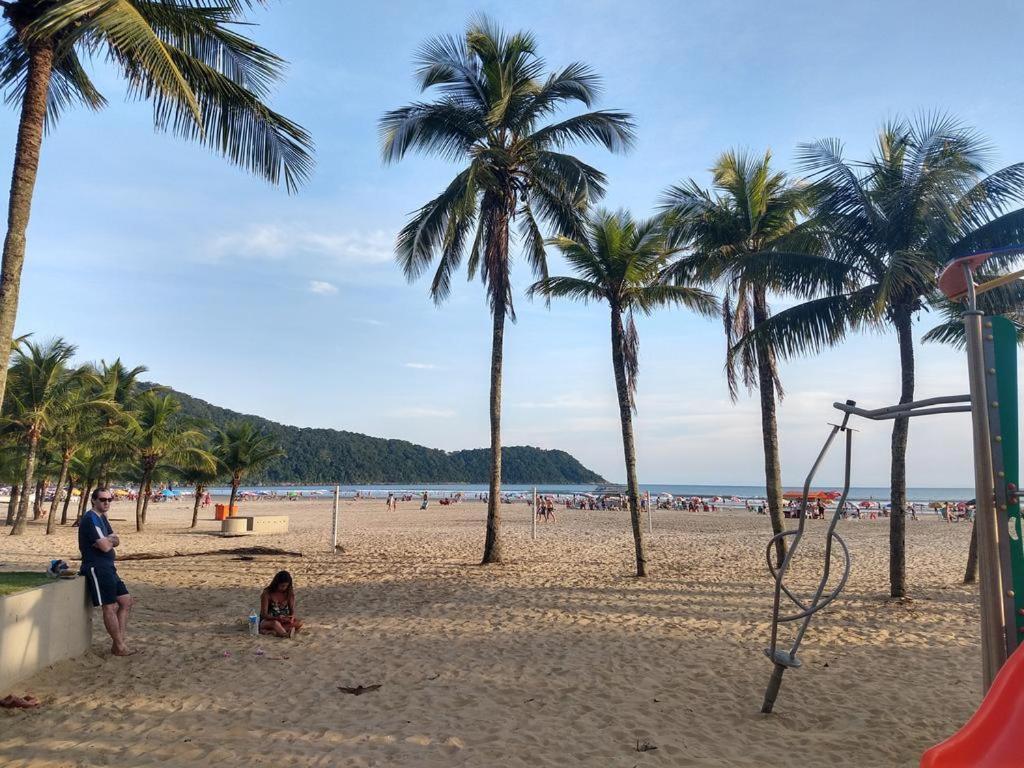Apto Canto Do Forte - Praia Grande - Local Privilegiado - 100 Metros Da Praia - Internet Inclusa Εξωτερικό φωτογραφία